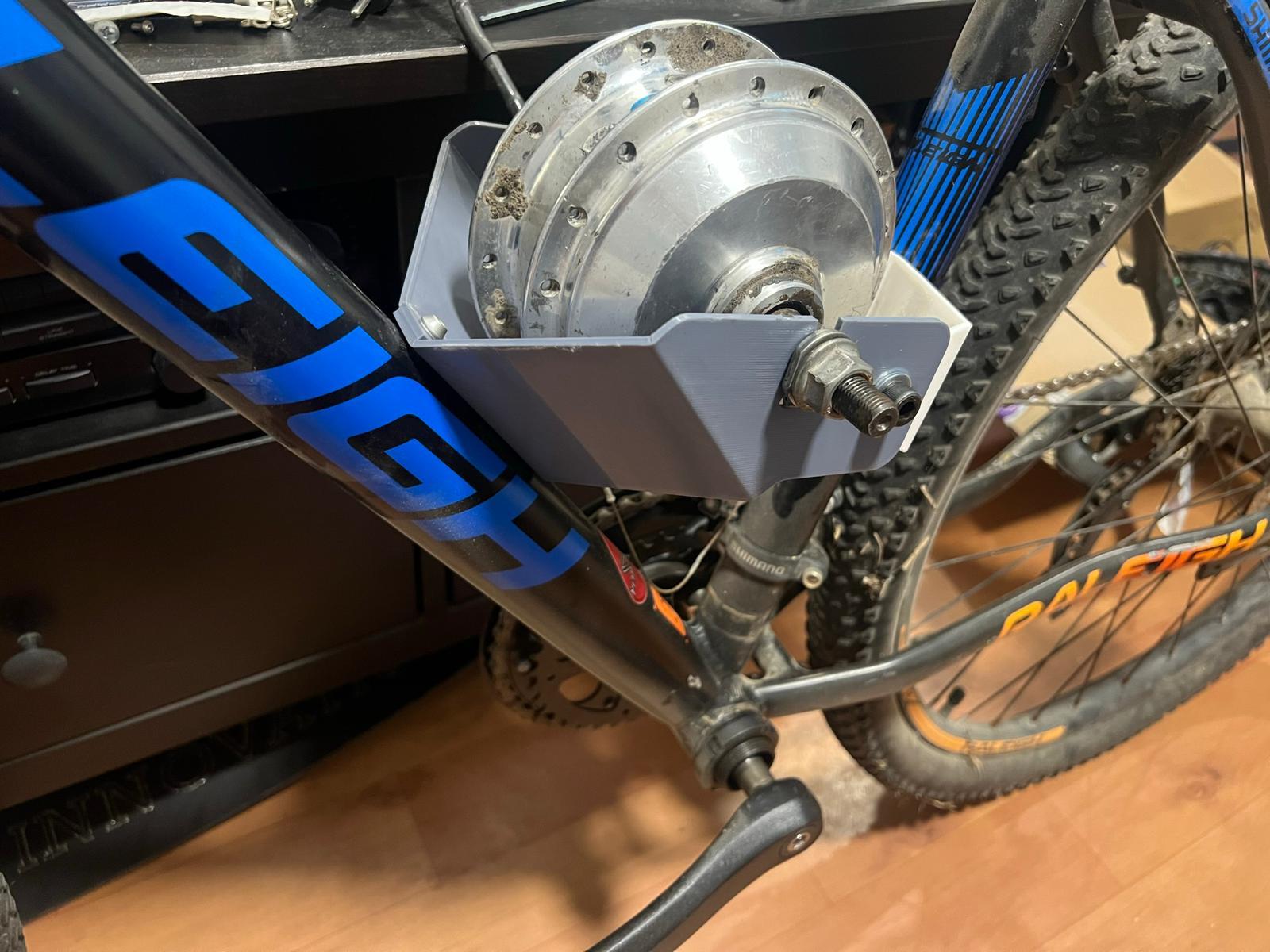 Mountain E-Bike gallery image 1