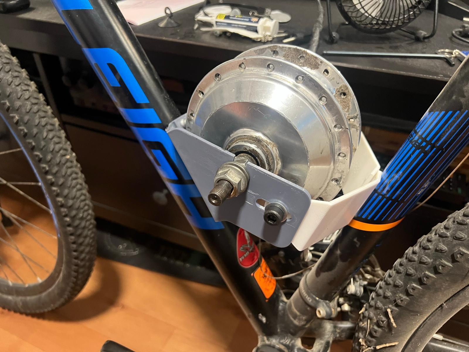 Mountain E-Bike gallery image 2